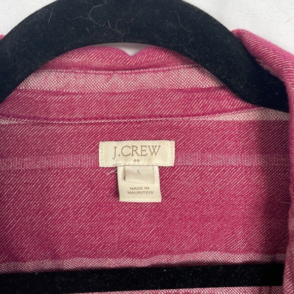 EUC 💙 JCREW Striped Women’s Flannel - Picture 2 of 6